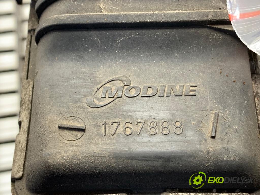 VW PASSAT B5 FL Kombi 2001 74 kW 1.9 TDI 1896 intercooler  (Intercooler (chladič nasávaného vzduchu))