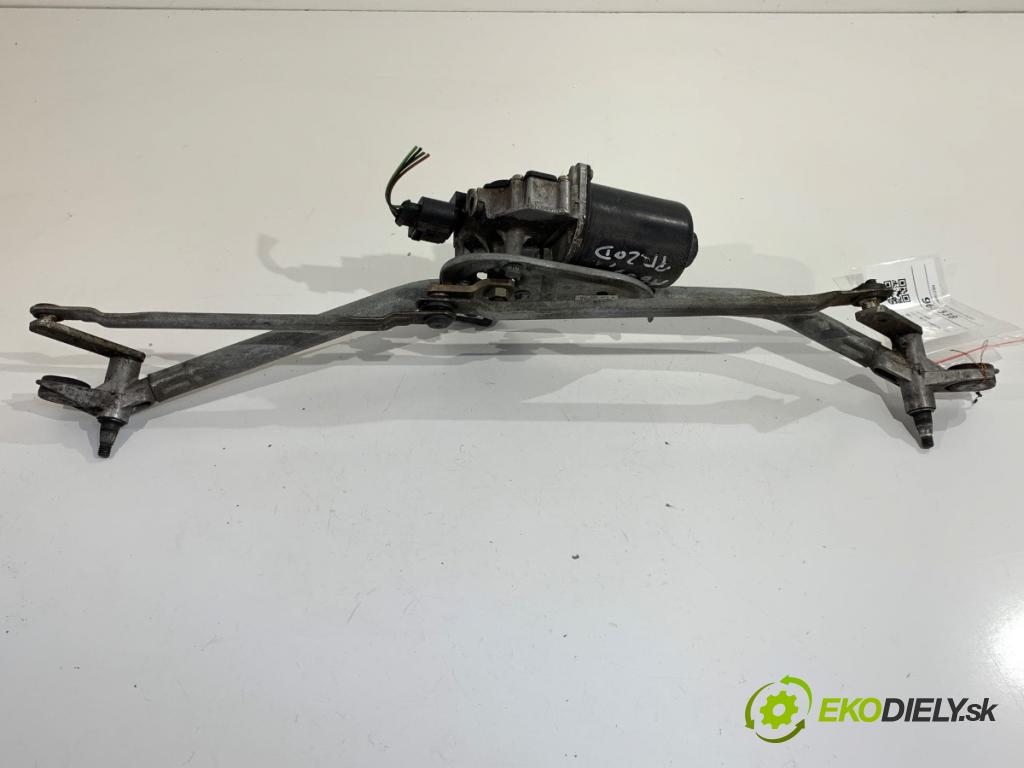 AUDI A6 C5 Kombi 2002 110 kW 1.8 T 1781 mechanismus stěračů přední část 4B1955603B (Motorek stěračů přední)