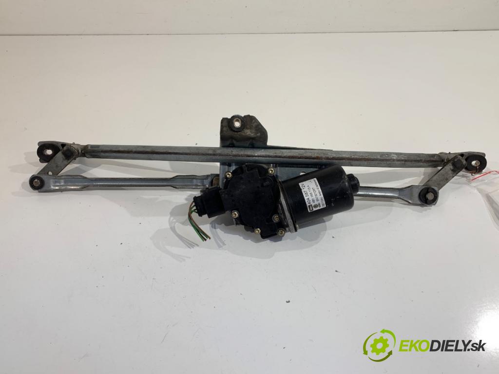 AUDI A6 C5 Kombi 2002 110 kW 1.8 T 1781 mechanismus stěračů přední část 4B1955603B (Motorek stěračů přední)