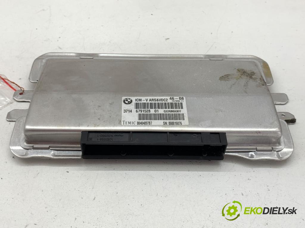 BMW F01 sedan 2010 240 kW 740 i, Li 2979 Modul nápravy 75789011