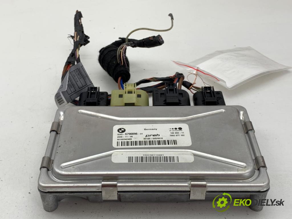 BMW F01 sedan 2010 240 kW 740 i, Li 2979 modul servočerpadlo 6790096 (Řídící jednotka ostatní)