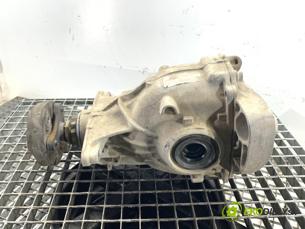 BMW F01 sedan 2010 240 kW 740 i, Li 2979 Most ,diferenciál zad 7576977