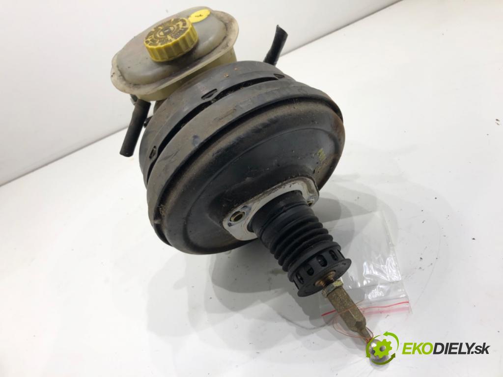 VW PASSAT B5 FL Kombi 2001 74 kW 1.9 TDI 1896 posilovač bŕzd