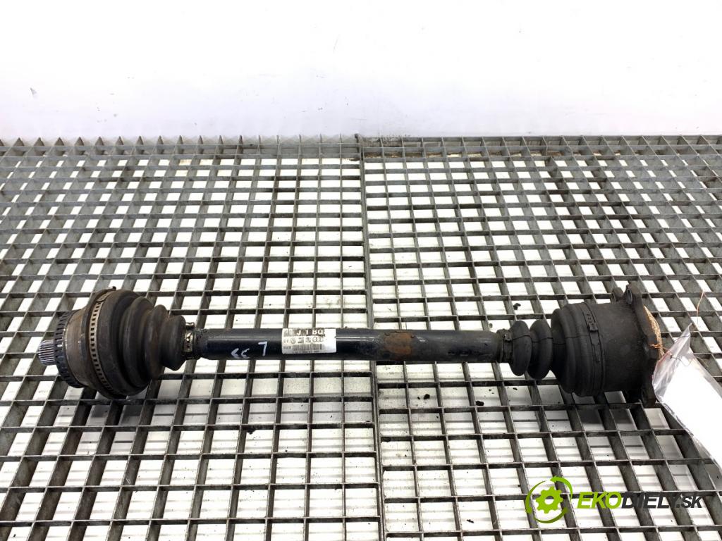VW PASSAT B5 FL Kombi 2001 74 kW 1.9 TDI 1896 Poloos ľavy predný 8D0407271