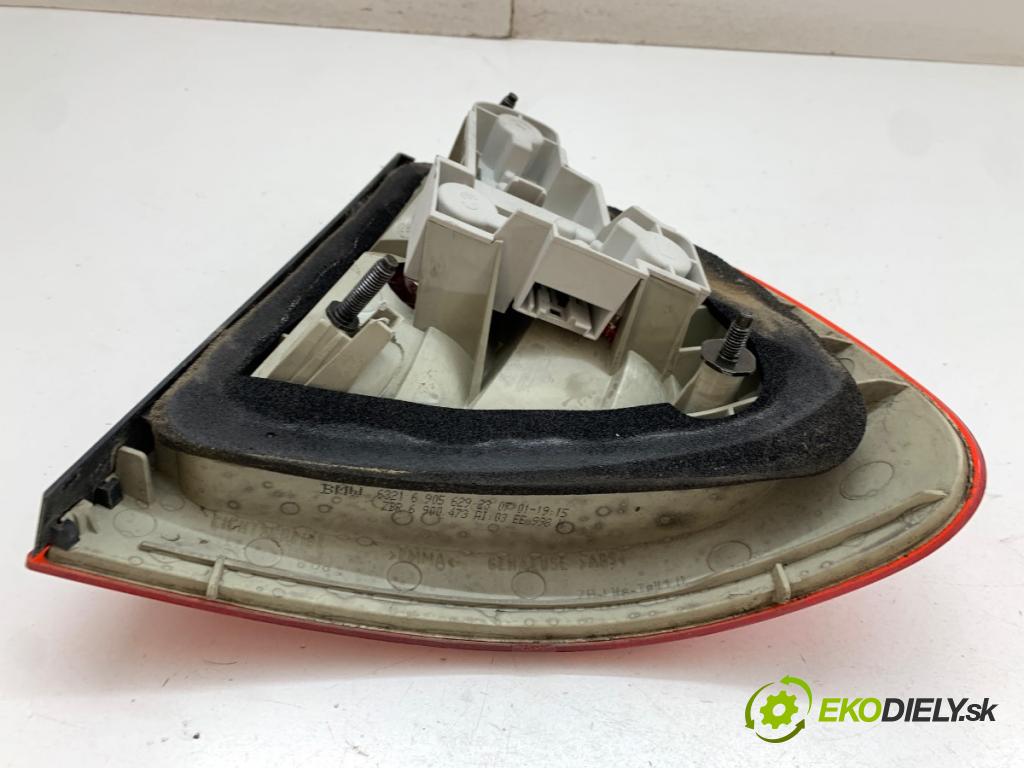 BMW E46 Kombi 2001 100 kW 320 d 1951 světlo levý zadní část 6905629