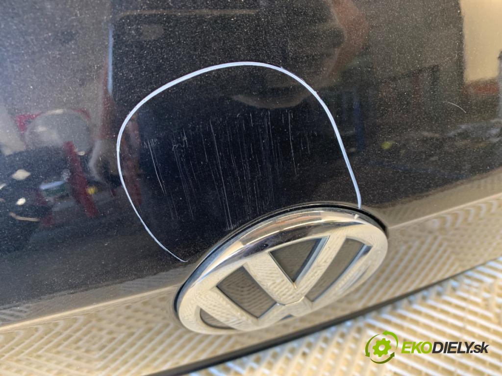 VW TIGUAN SUV 2016 110 kW 1.4 TSI 1395 kapota zadní část
