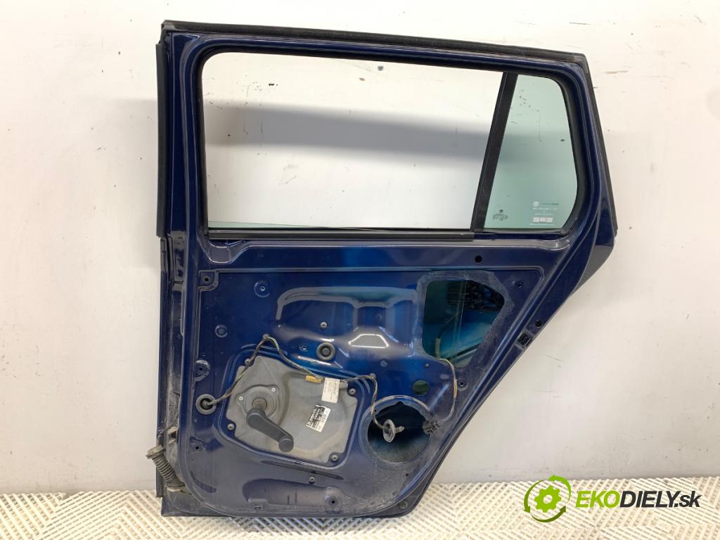 SKODA FABIA II liftback 2012 63 kW 1.4 1390 dveře pravý zadní část LF5A