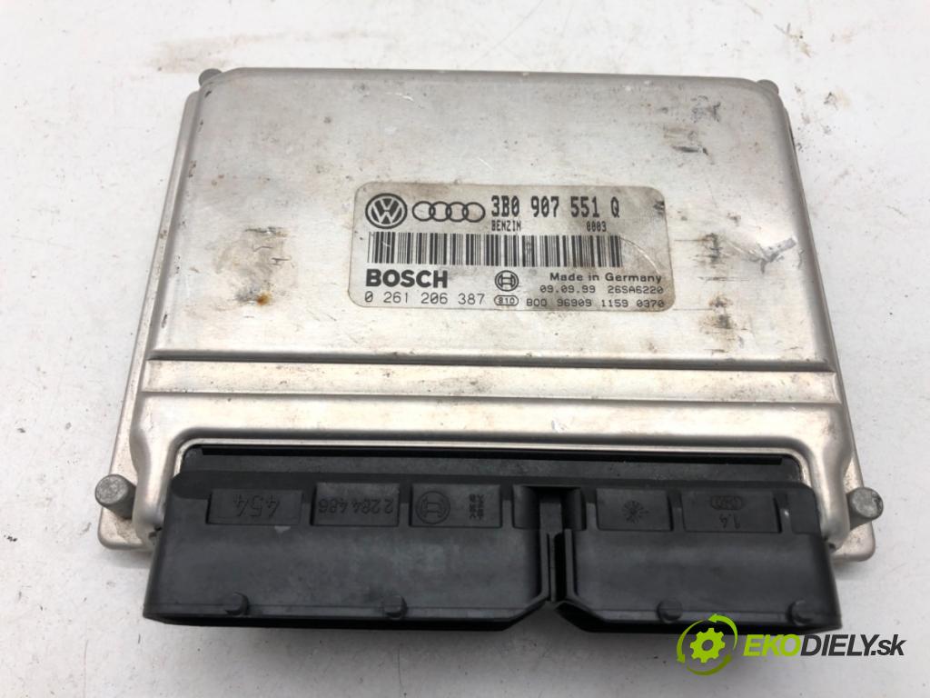 VW PASSAT B5 Kombi 1999 132 kW 2.8 V6 2771 riadiaca jednotka Motor 3B0907551Q (Riadiaca jednotka)