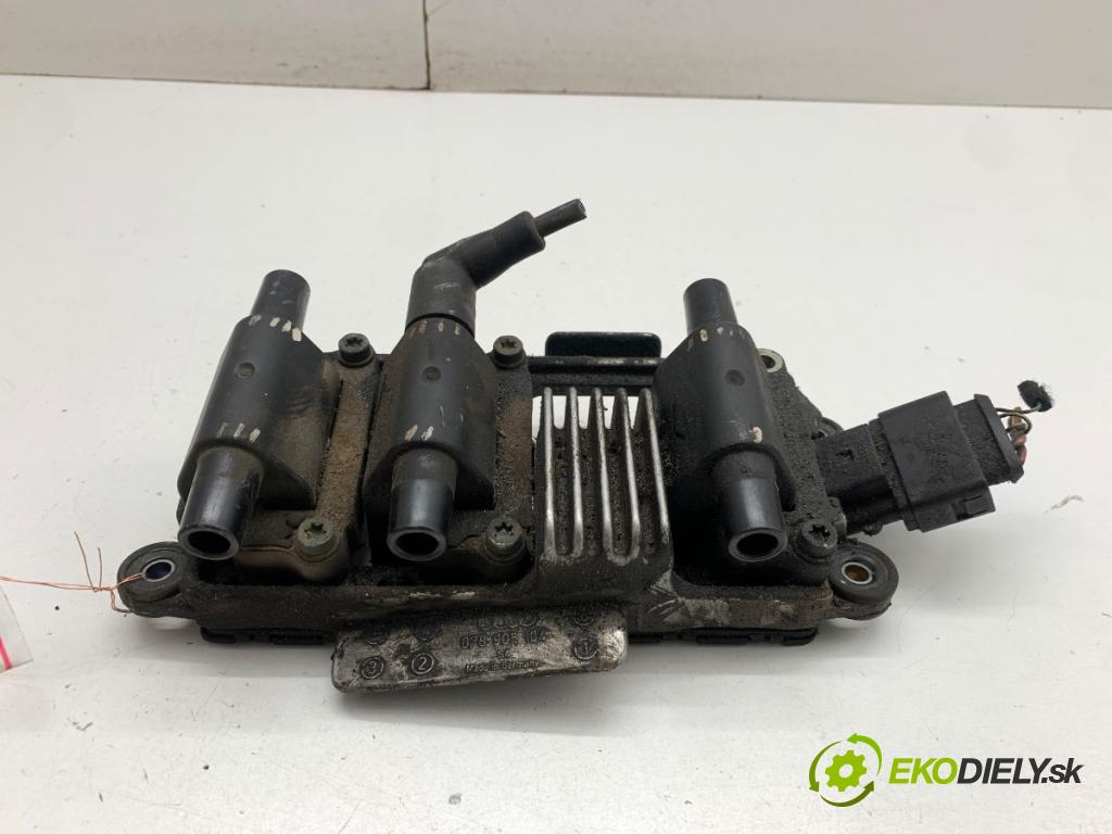 VW PASSAT B5 Kombi 1999 132 kW 2.8 V6 2771 cívka zapalovací 078905104 (Zážehová cívka)
