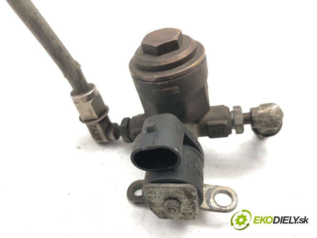 VW PASSAT B5 Kombi 1999 132 kW 2.8 V6 2771 snímač tlaku LPG 67R-014327
