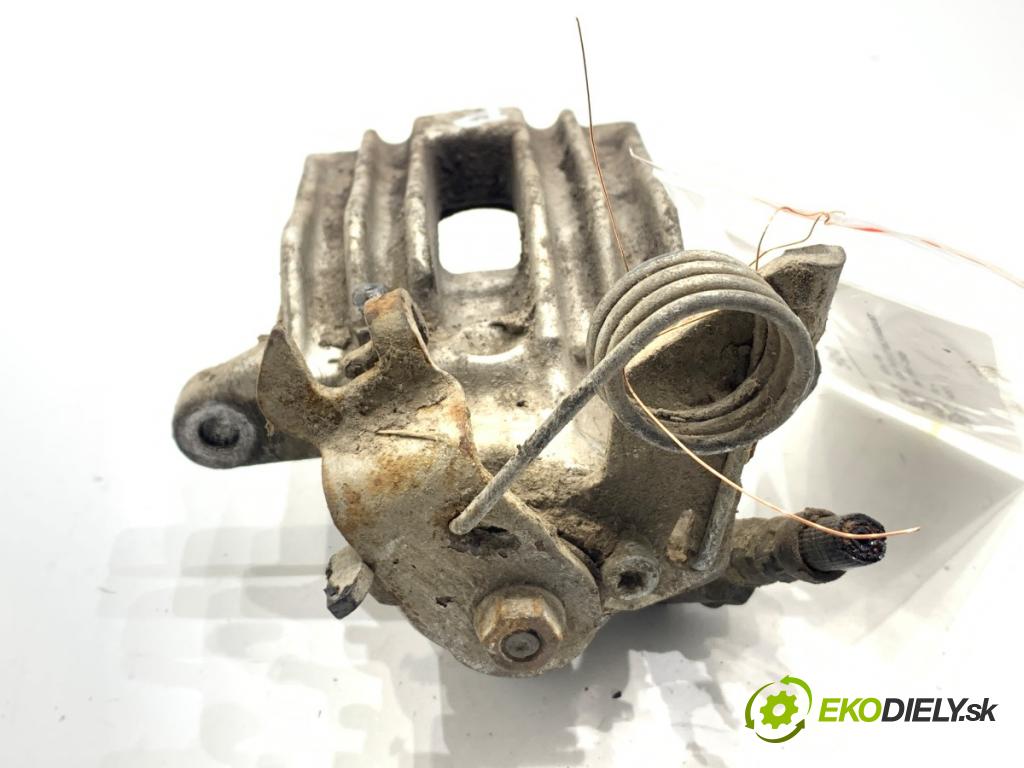 VW PASSAT B5 FL Kombi 2002 96 kW 1.9 TDI 4motion 1896 brzdič třmen pravý zadní část