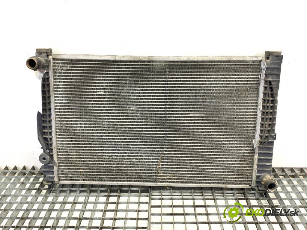 VW PASSAT B5 Kombi 1999 132 kW 2.8 V6 2771 chladič vody  (Vodní chladič)