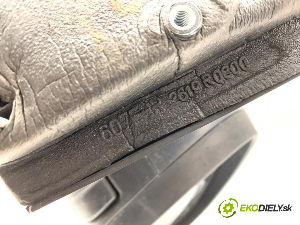 SKODA FABIA II liftback 2012 63 kW 1.4 1390 zpětné zrcátko pravý