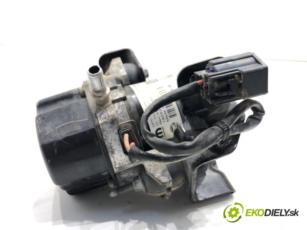 JEEP CHEROKEE KL SUV 2020 200 kW 2.0 T-GDi 4x4 1995 pumpa vakuová 68290532AE