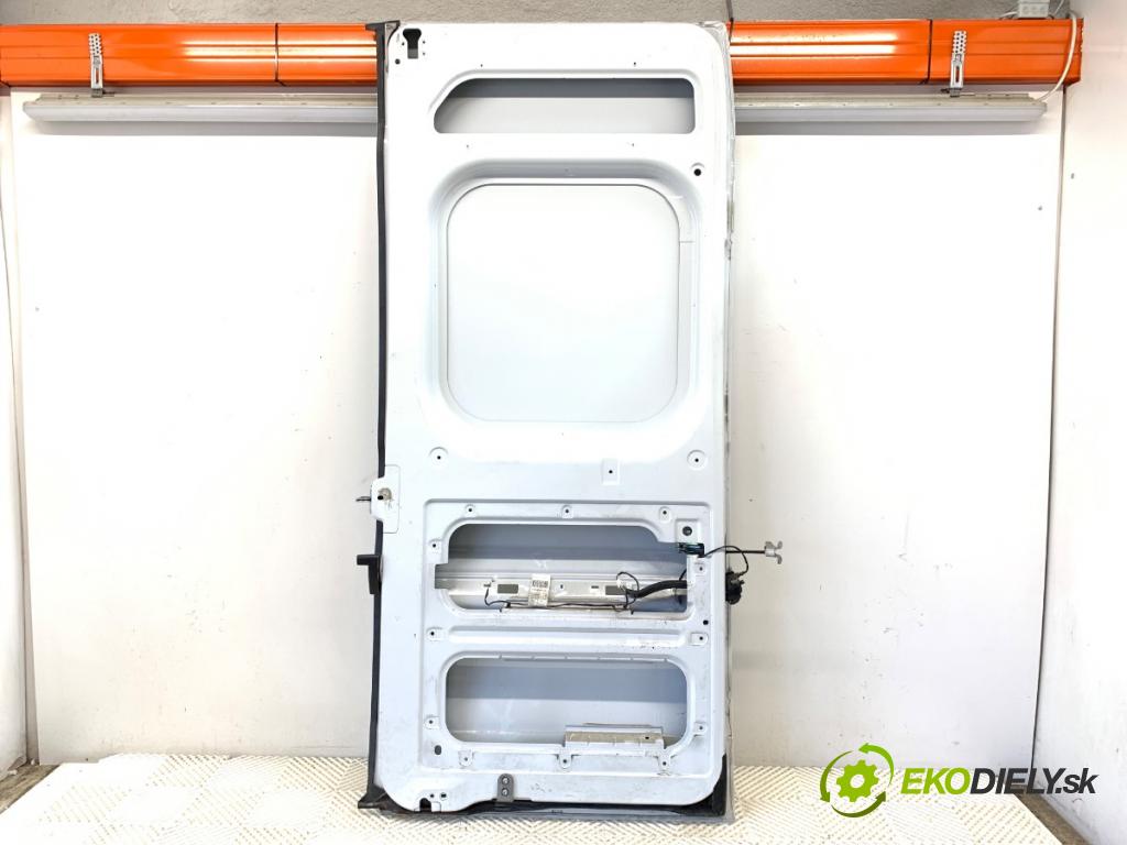 FIAT DUCATO III Autobus 2023 103 kW 140 Multijet 2,2 D 2184 dveře levý zadní část