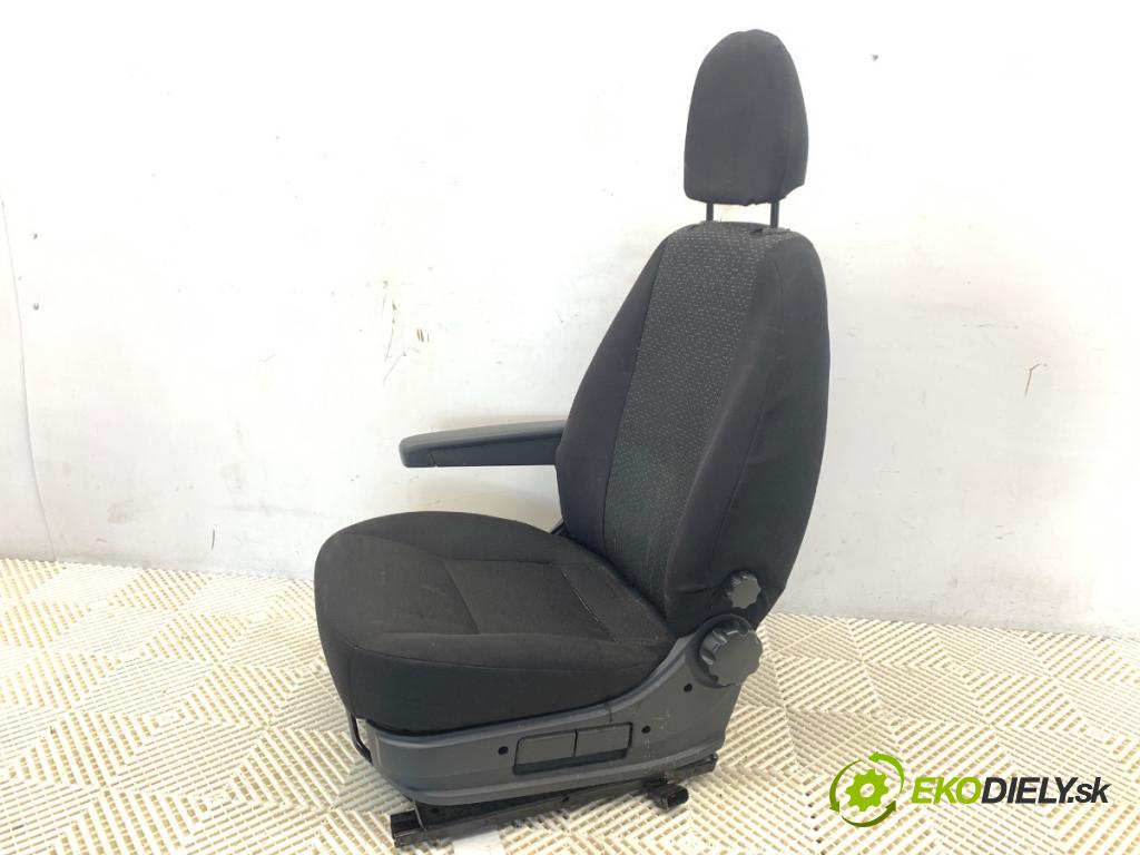 FIAT DUCATO III Autobus 2023 103 kW 140 Multijet 2,2 D 2184 Sedadlo ľavy predný