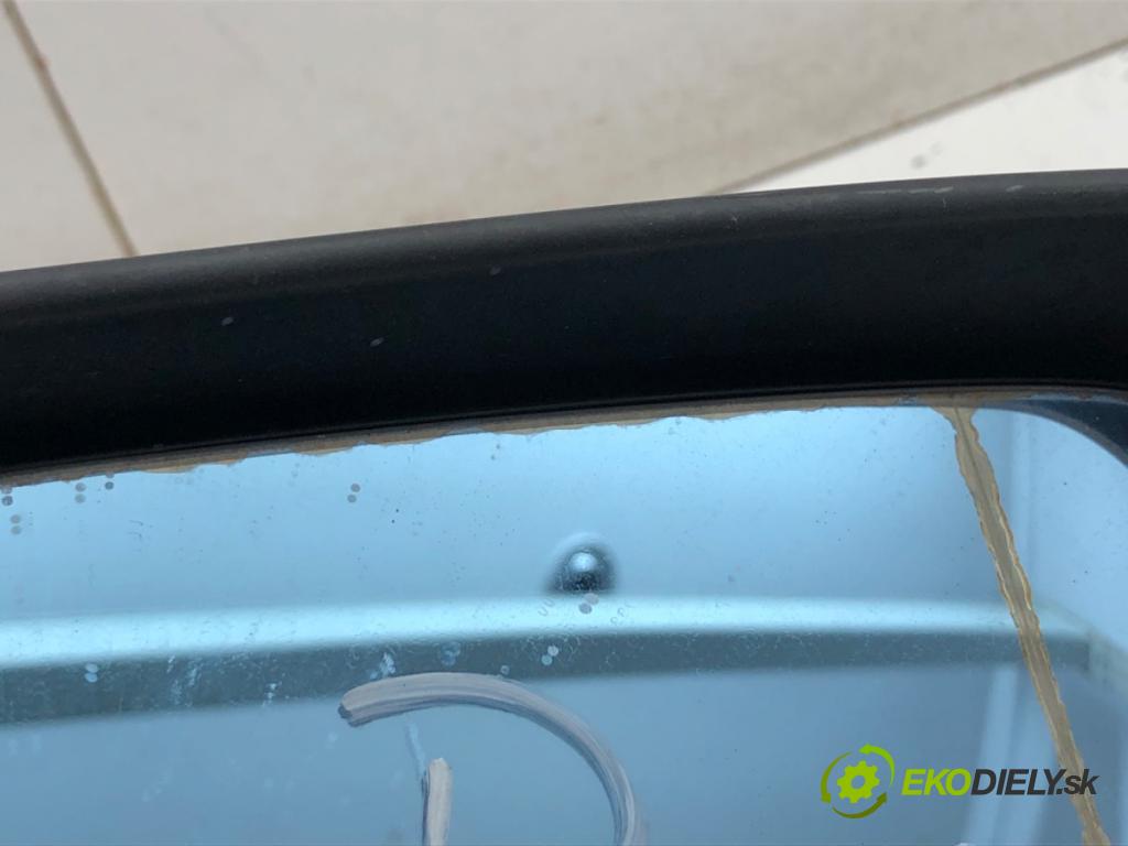 BMW E46 Kombi 2000 135 kW 330 d 2926 zpětné zrcátko pravý