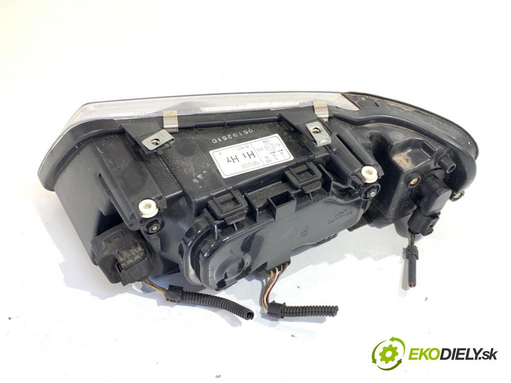 AUDI A3 8L liftback 2001 74 kW 1.9 TDI 1896 Svetlomet pravy predný