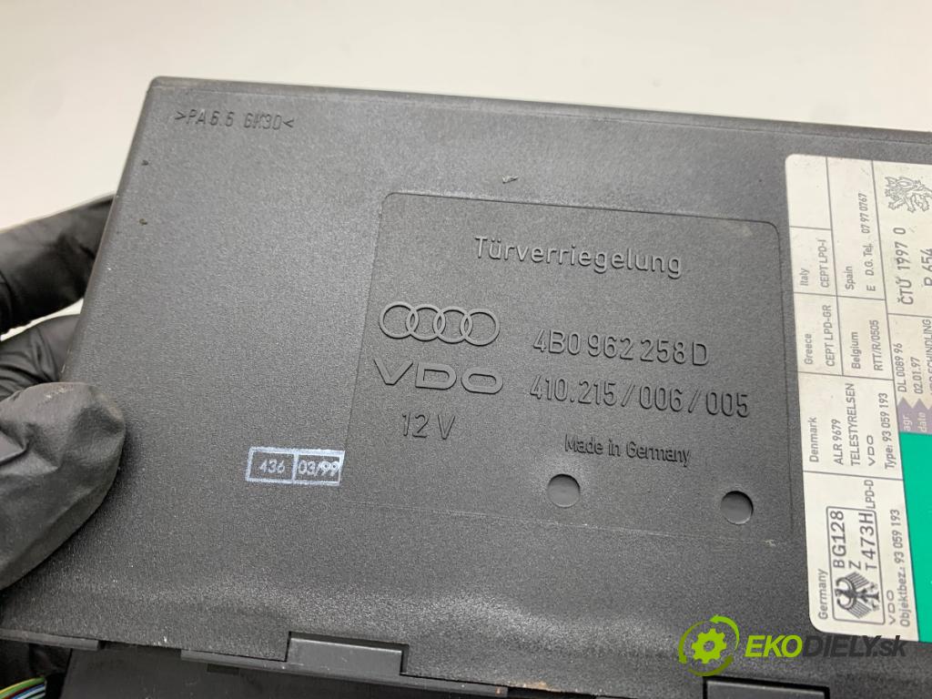 AUDI A6 C5 Kombi 1999 142 kW 2.8 quattro 2771 modul komfortu 4B0962258D (Komfortní modul)