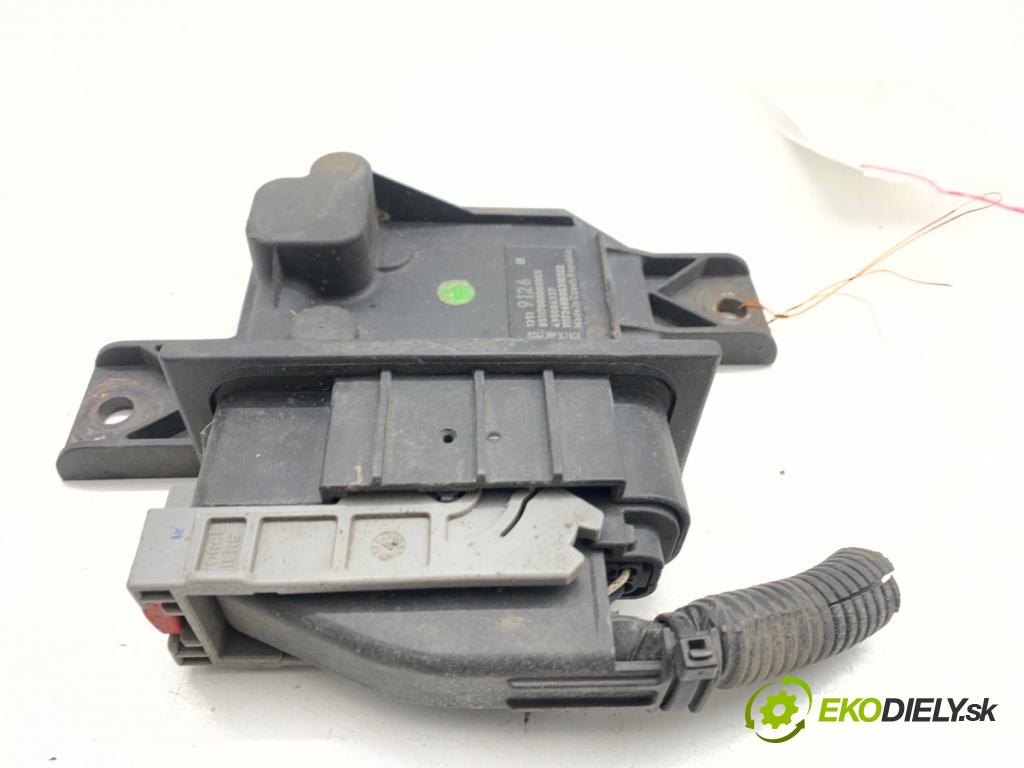 OPEL INSIGNIA B Kombi 2017 121 kW 1.5 (35) 1490 Modul pumpy paliva 13519126
