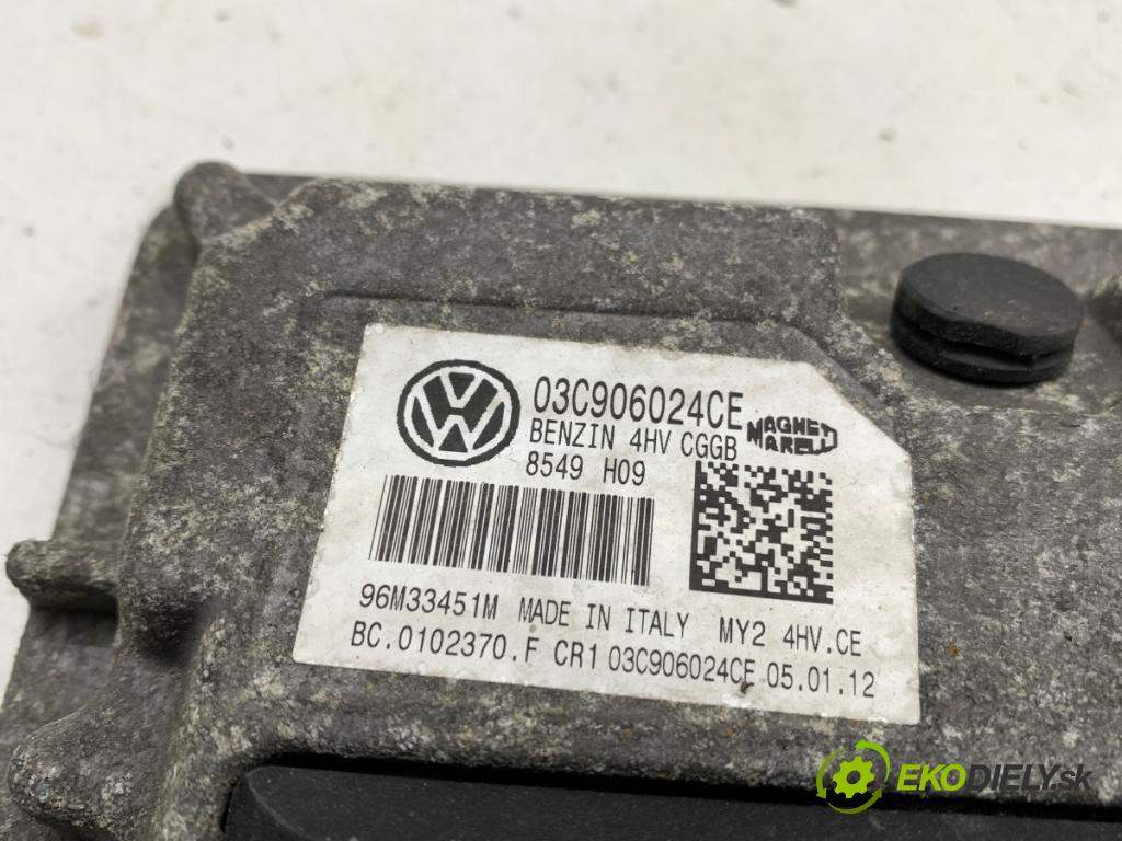 SKODA FABIA II liftback 2012 63 kW 1.4 1390 riadiaca jednotka Motor 03C906024CE (Riadiaca jednotka)