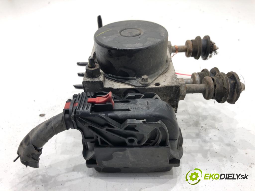 SKODA FABIA II liftback 2012 63 kW 1.4 1390 Pumpa ABS 6R0907379S (Pumpa ABS)