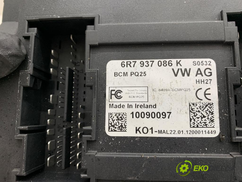 SKODA FABIA II liftback 2012 63 kW 1.4 1390 modul komfortu 6R7937086K (Komfortní modul)