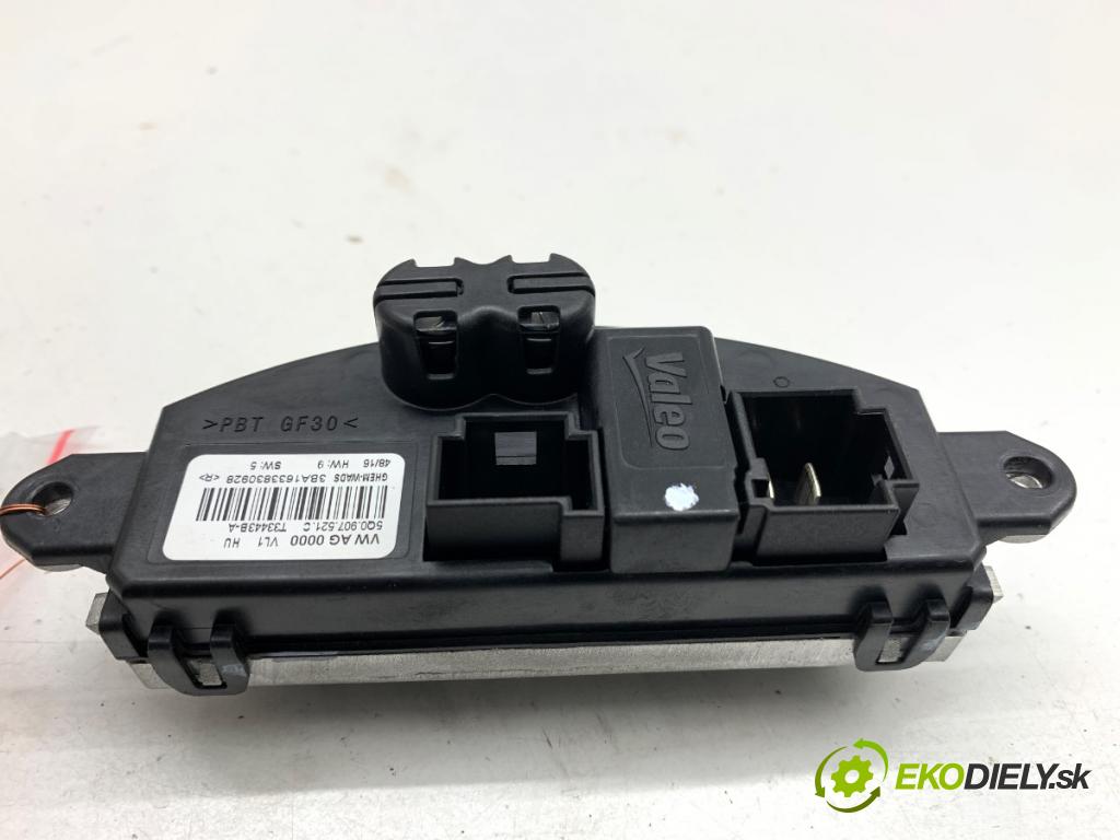 VW TIGUAN SUV 2016 110 kW 1.4 TSI 1395 Odpor, rezistor kúrenia vzduchu 5Q0907521C (Odpor (rezistor) kúrenia)