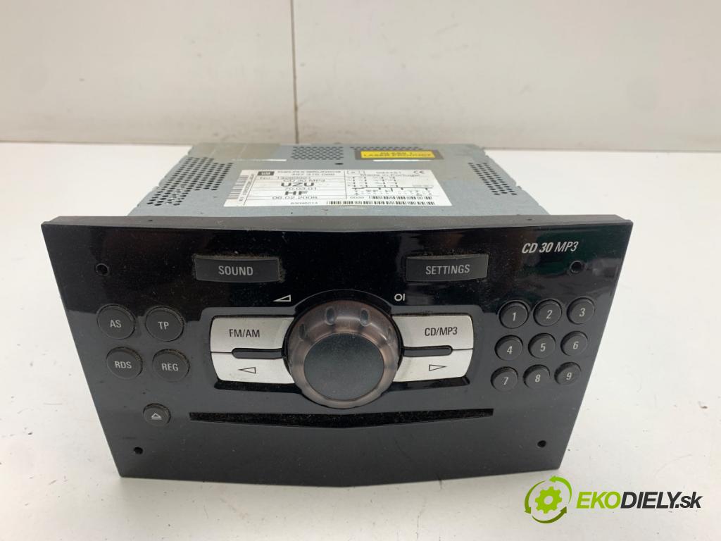 OPEL CORSA D liftback 2009 64 kW 1.4 (L08, L68) 1398 RADIO 13289921 (Audio zařízení)