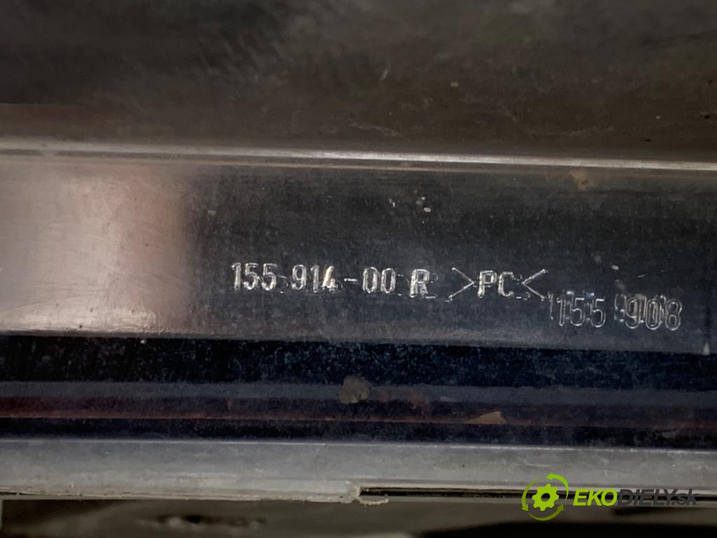 AUDI A6 C5 sedan 2001 96 kW 1.9 TDI 1896 Svetlomet pravy predný