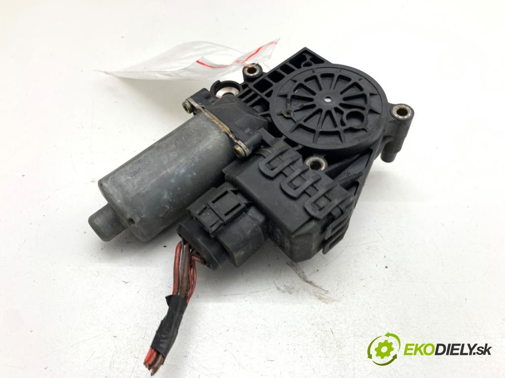 AUDI A6 C5 sedan 2001 96 kW 1.9 TDI 1896 Motor sťahovania okna ľavy zad 0130821785