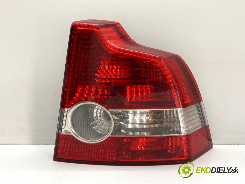 VOLVO S40 II sedan 2004 100 kW 2.0 D 1998 Svetlo pravy zad 30698913