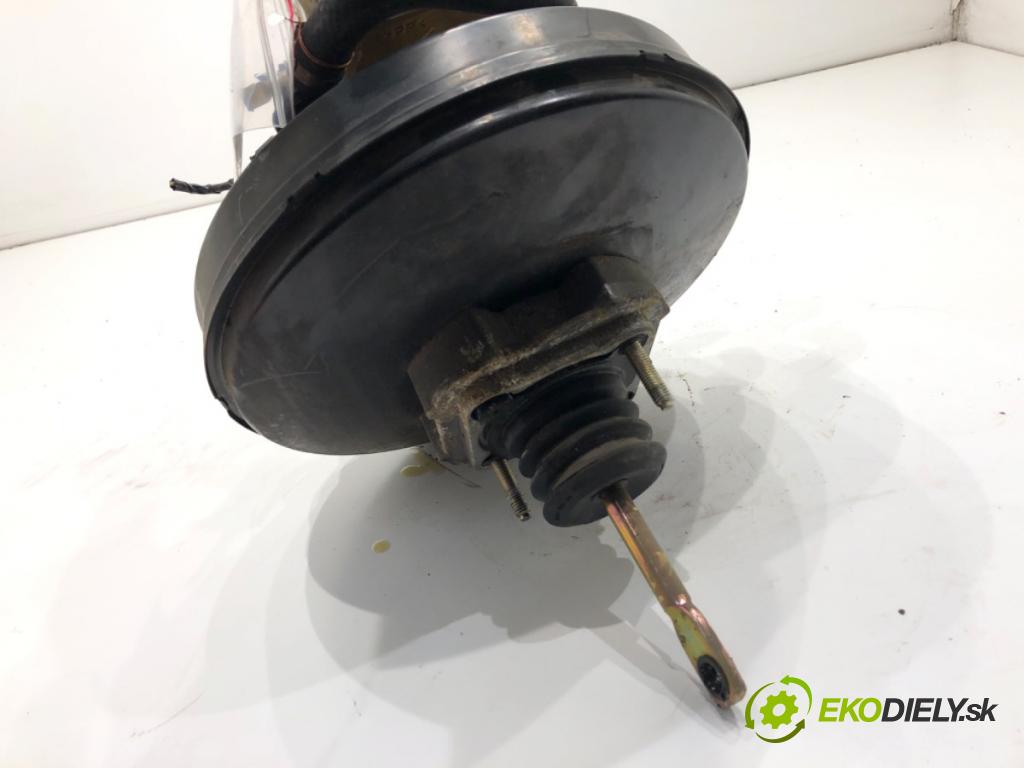 BMW E46 Kombi 2000 135 kW 330 d 2926 posilovač bŕzd 6750288