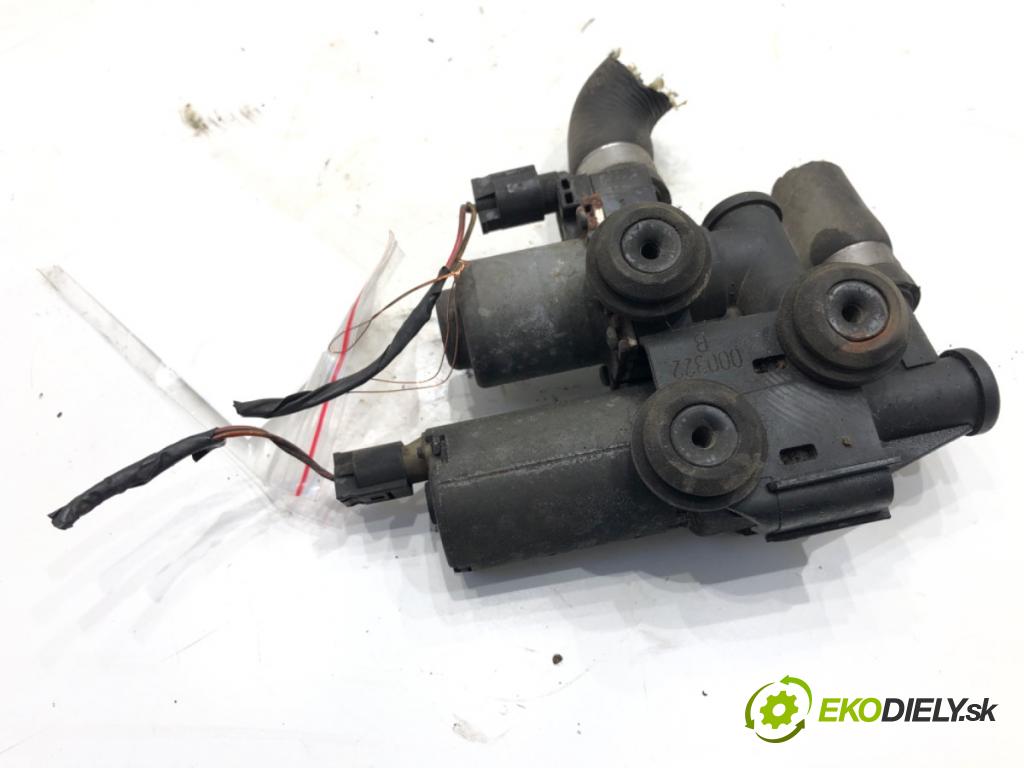 BMW E46 Kombi 2000 135 kW 330 d 2926 magnetický ventil vody 8369807 (Elektrosoučásti ostatní)