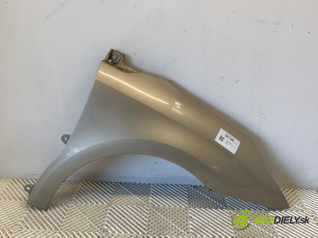 CITROEN C4 I liftback 2005 80 kW 1.6 16V 1587 blatník pravý přední část 