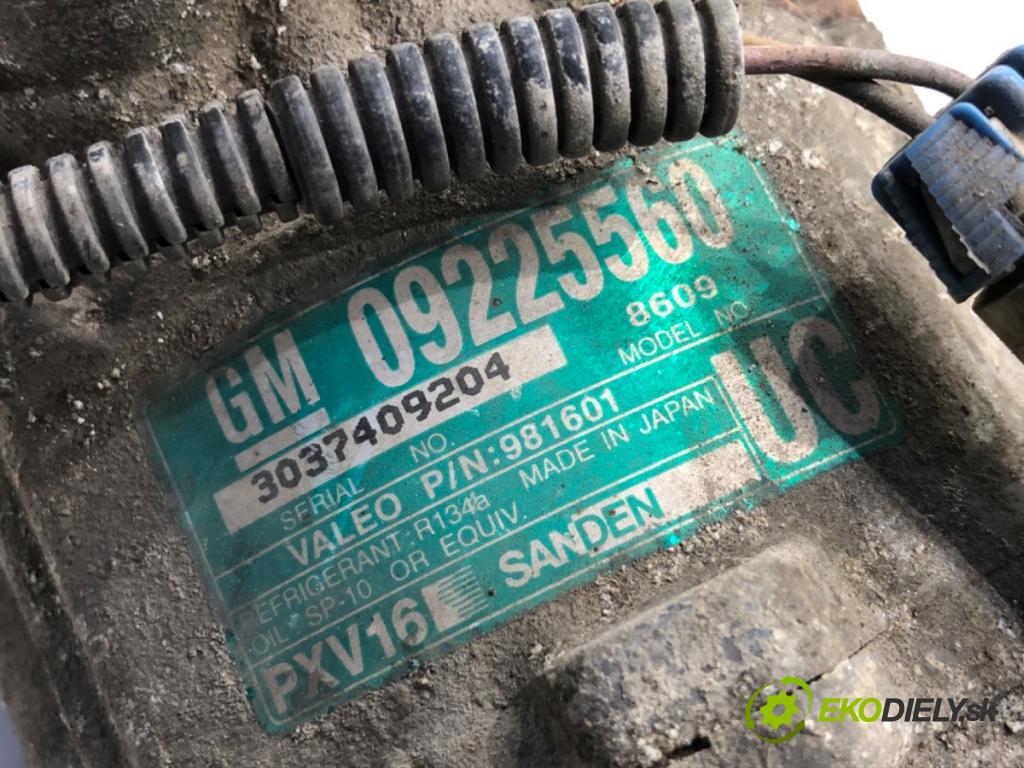 OPEL VECTRA C sedan 2003 129 kW 2.0 16V Turbo (F69) 1998 Kompresor klimatizácie 09225560 (Kompresor klimatizácie)