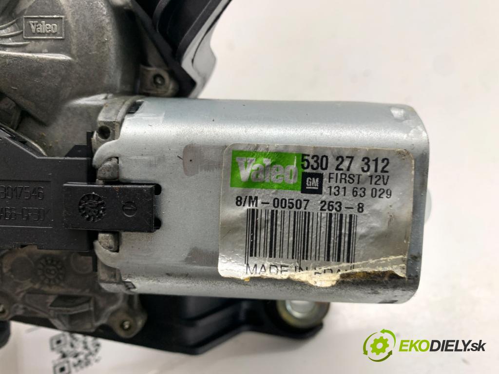 OPEL CORSA D liftback 2009 64 kW 1.4 (L08, L68) 1398 motor stěračů zadní část 13163029