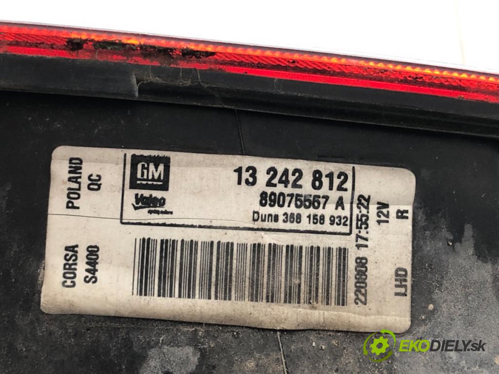 OPEL CORSA D liftback 2009 64 kW 1.4 (L08, L68) 1398 Svetlo pravy zad 13242812