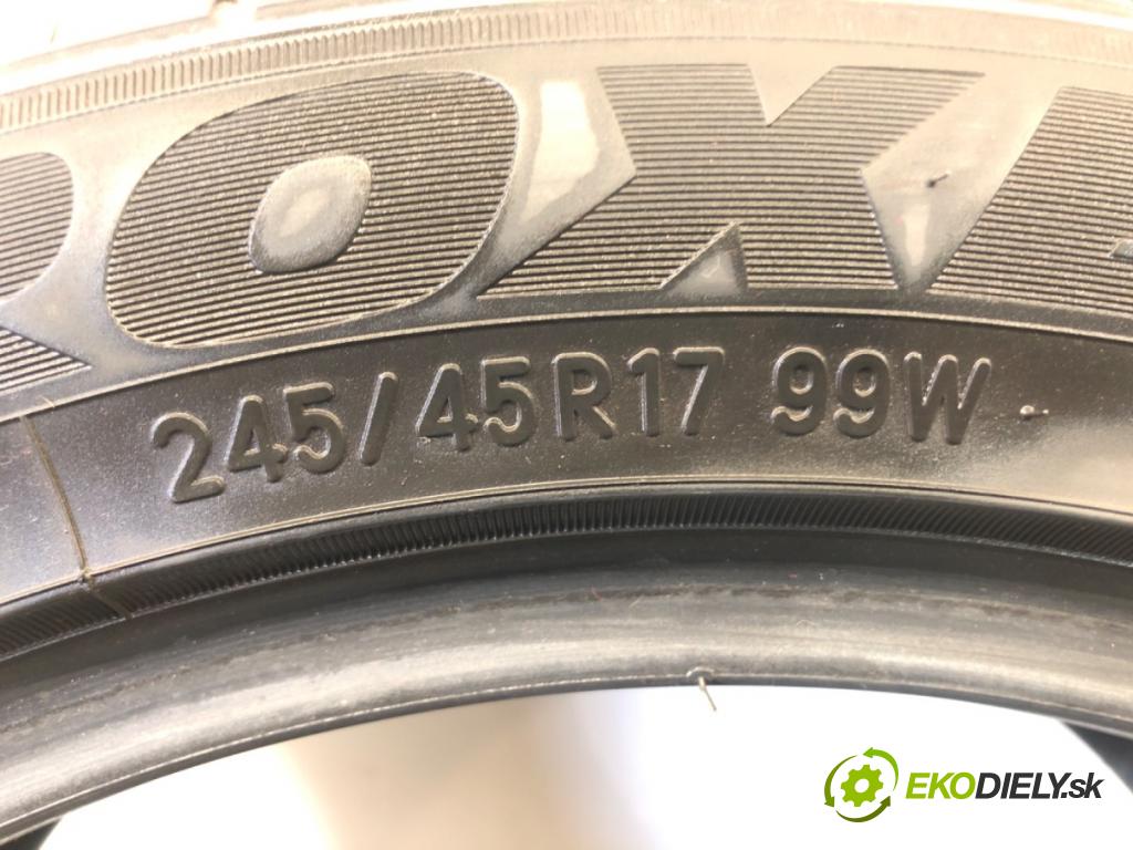 --- --- PNEUMATIKY: 2X 245/45 R17 TOYO