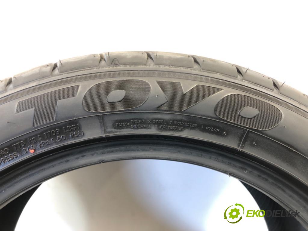--- --- PNEUMATIKY: 2X 245/45 R17 TOYO