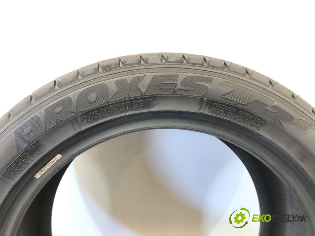 --- --- PNEUMATIKY: 2X 245/45 R17 TOYO