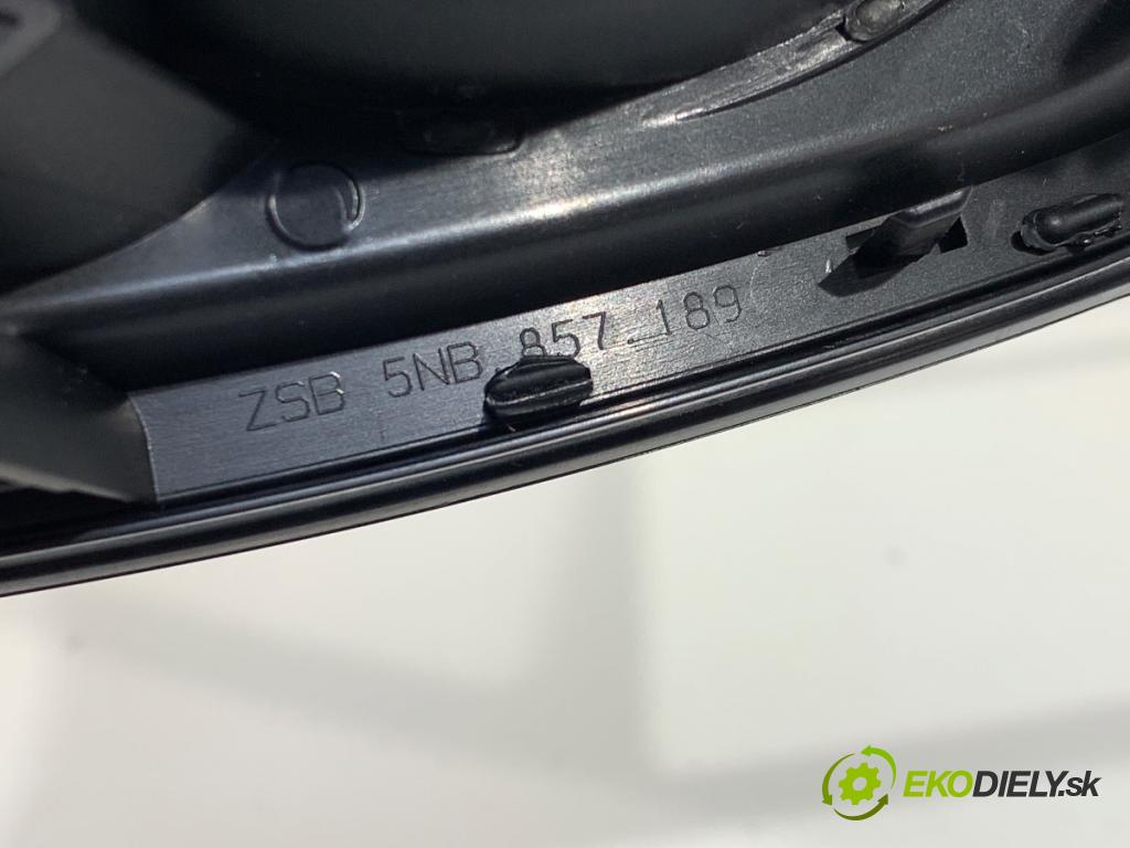 VW TIGUAN SUV 2016 110 kW 1.4 TSI 1395 lišty kryt 5NB857059 (Lišta)