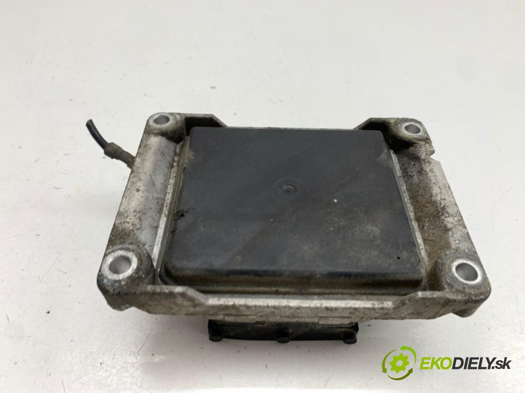 OPEL CORSA D liftback 2009 64 kW 1.4 (L08, L68) 1398 riadiaca jednotka Motor 55557934 (Riadiaca jednotka)