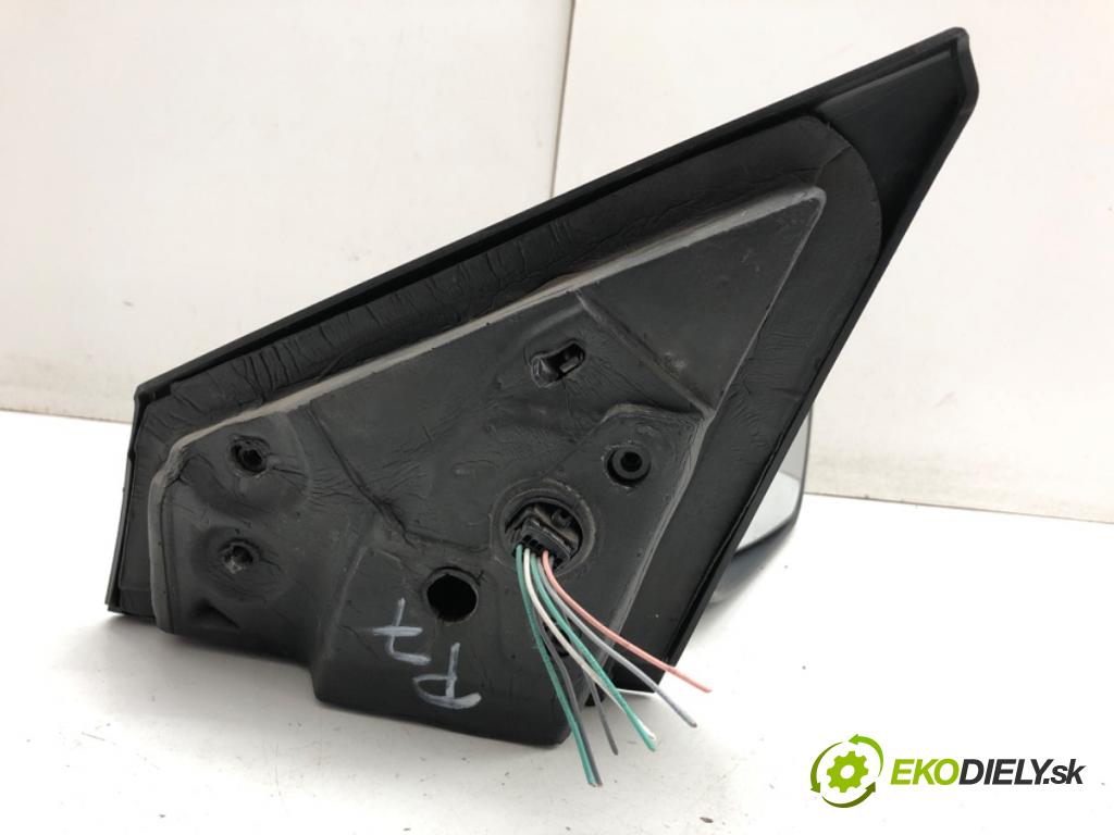 RENAULT MEGANE III liftback 2010 63 kW 1.5 dCi 1461 zpětné zrcátko pravý