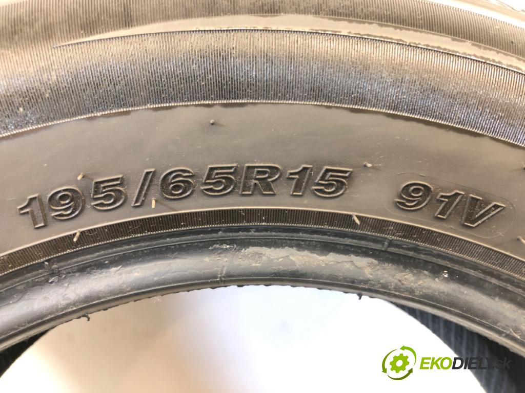 --- --- PNEUMATIKY: PARA: VÍCENÁ SEZÓNA: 195/65 R15