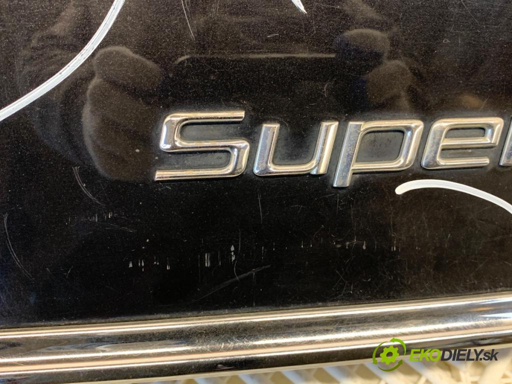 SKODA SUPERB II liftback 2013 103 kW 2.0 TDI 1968 kapota zad LF9R