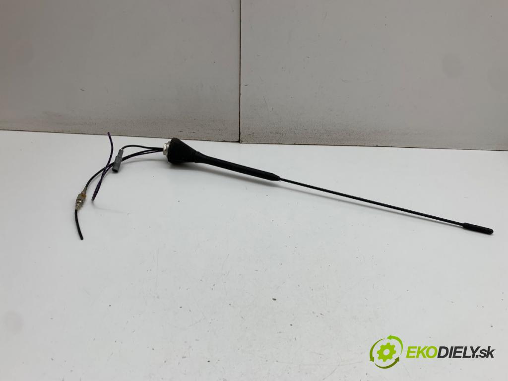 VW PASSAT B5 Kombi 1997 110 kW 1.8 T 1781 ANTENA