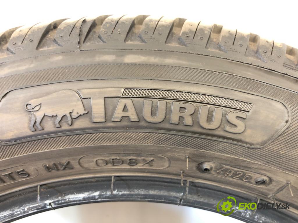 --- ---      PNEUMATIKY: PARA: VÍCENÁ SEZÓNA: 185/65 R15 TAURUS: