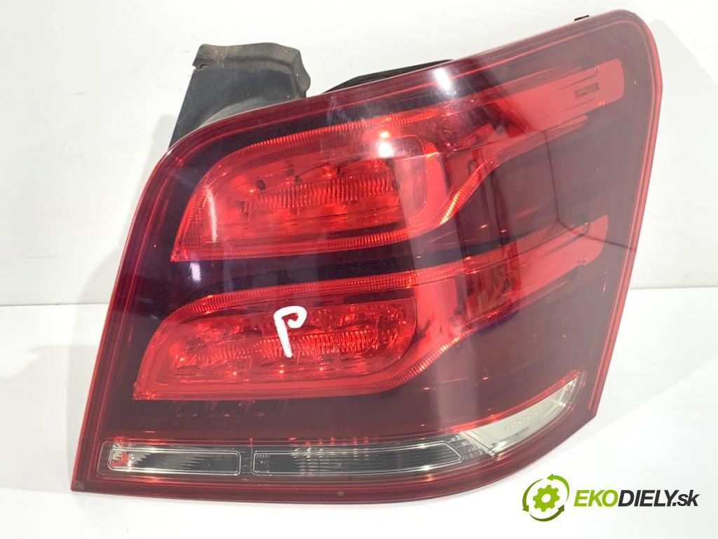 MERCEDES-BENZ X204 SUV 2012 150 kW 250 CDI 4-matic (204.982, 204.904) 2143 Svetlo pravy zad A2049060257