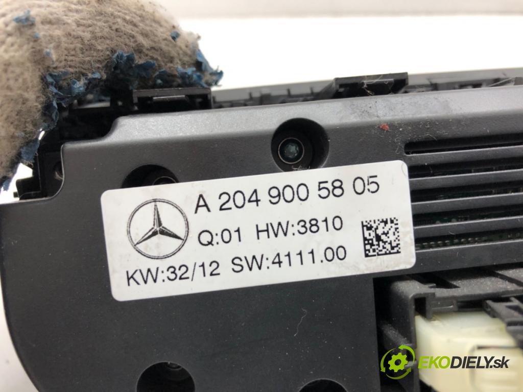 MERCEDES-BENZ X204 SUV 2012 150 kW 250 CDI 4-matic (204.982, 204.904) 2143 Panel ovládania kúrenia A2049005805 (Prepínacie páčky pod volantom)